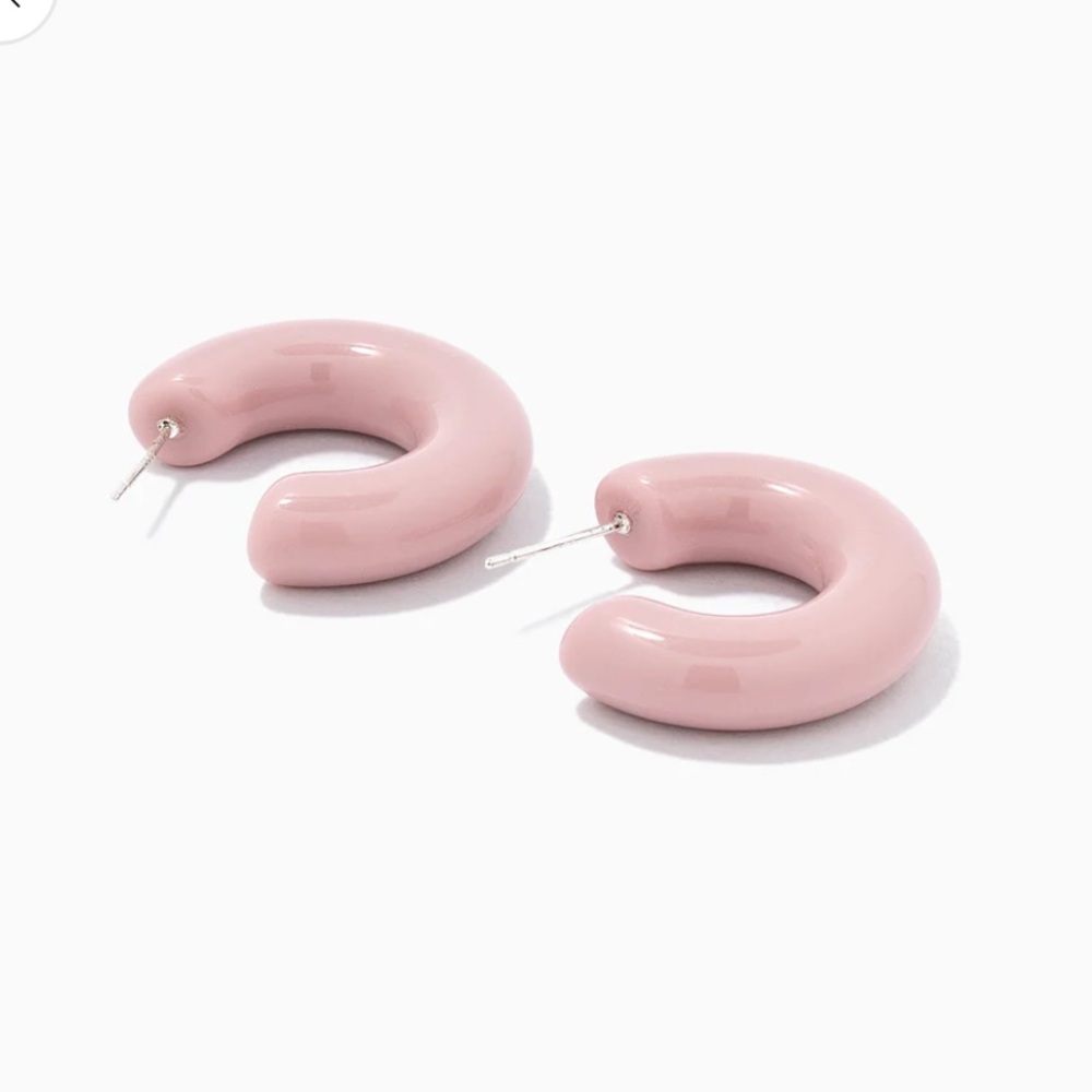 NWOT Lavender Tube Hoop Earrings - Picture 2 of 5